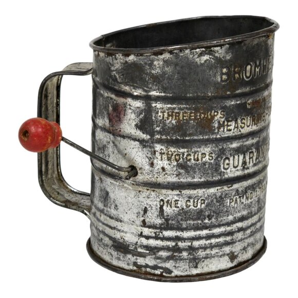 Bromwell's 3 Cup Measuring Flour Sifter Metal Vintage Rustic Kitchen Utensil - Picture 9 of 9